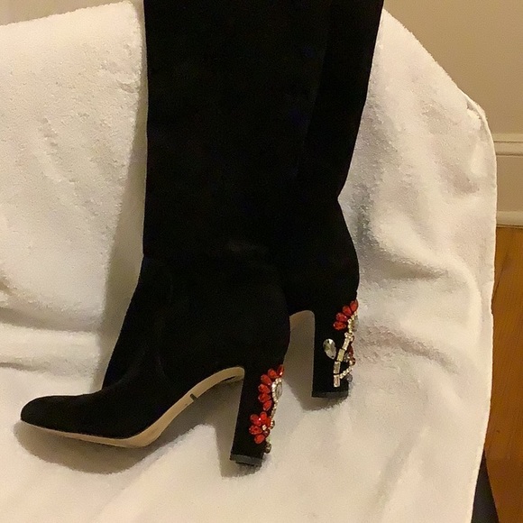 Dolce and Gabbana boots - Picture 9 of 16